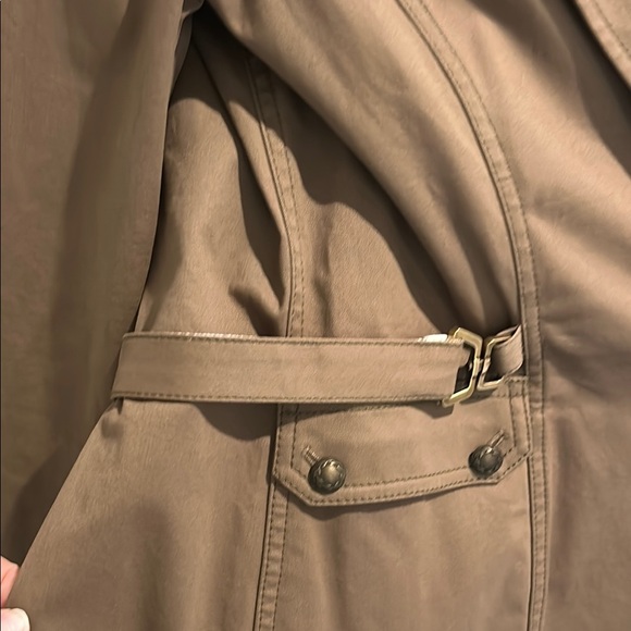 St. John Sport Vintage Tailored Blazer with pants - Picture 7 of 14